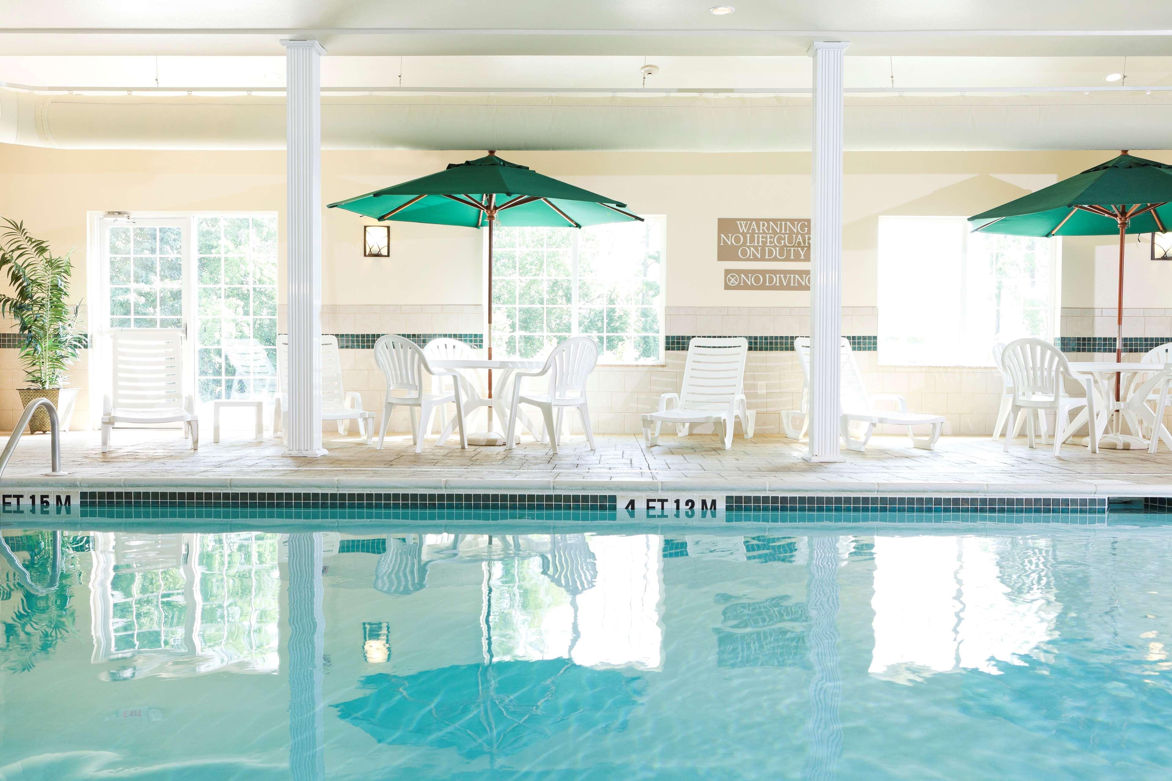 Country Inn & Suites By Radisson, Rocky Mount, Nc Bagian luar foto