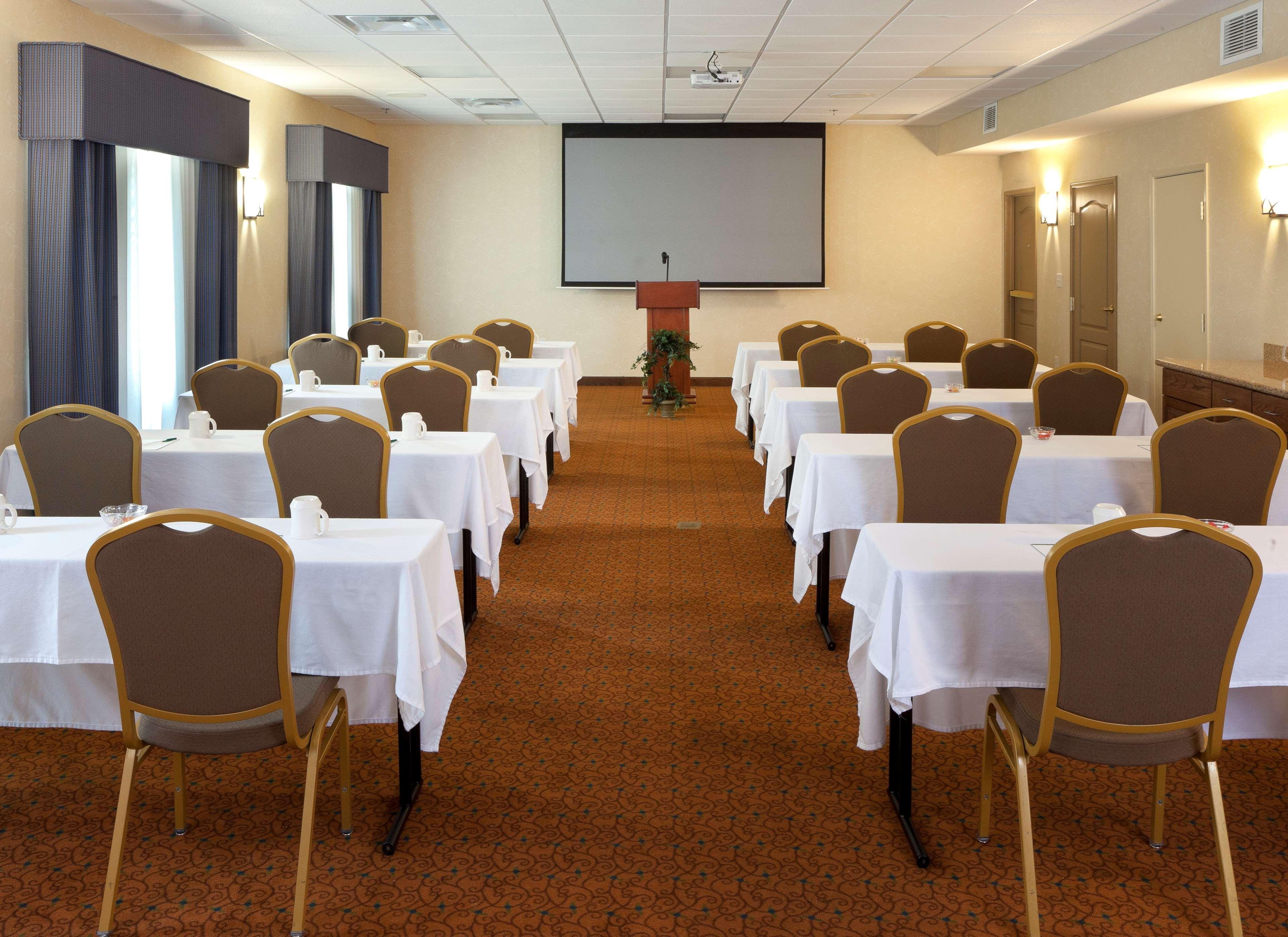Country Inn & Suites By Radisson, Rocky Mount, Nc Bagian luar foto