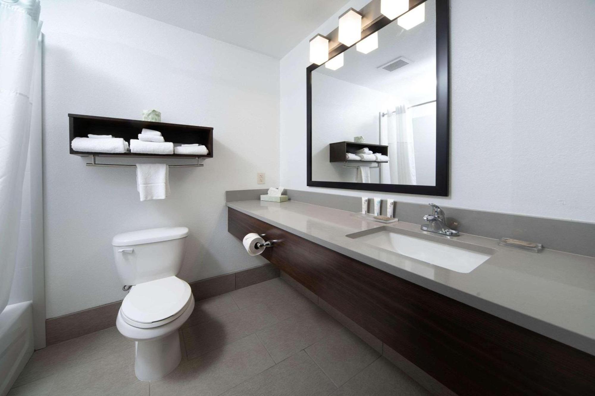 Country Inn & Suites By Radisson, Rocky Mount, Nc Bagian luar foto